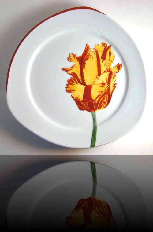 assiette triangle tulipe
