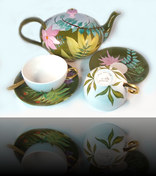tasses et theiere plantes
